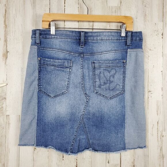 Libby Edelman Denim Color Block Skirt Blue Size Medium - Picture 2 of 10